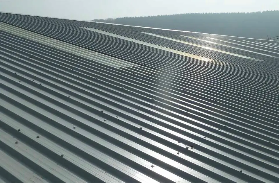 Industrial sheeting and cladding